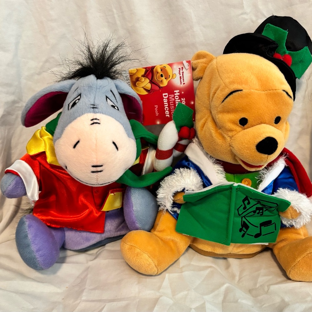 Vintage Pooh and Eeyore animated musical holiday plush works